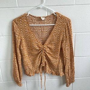 Blush yellow pinch top